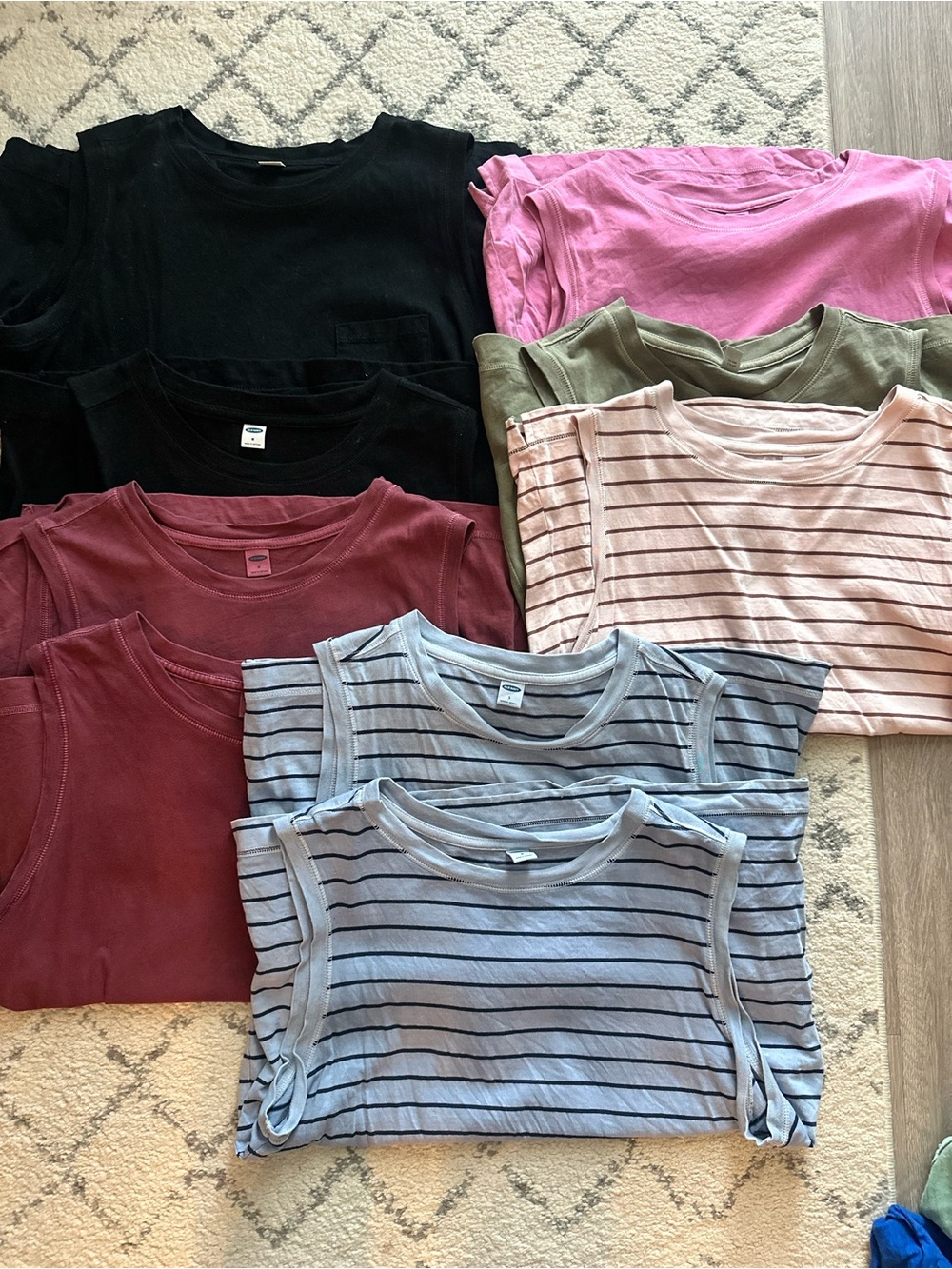 Bundle of 9 Women’s Old Navy Classic Striped & Solid Sleeveless Tee